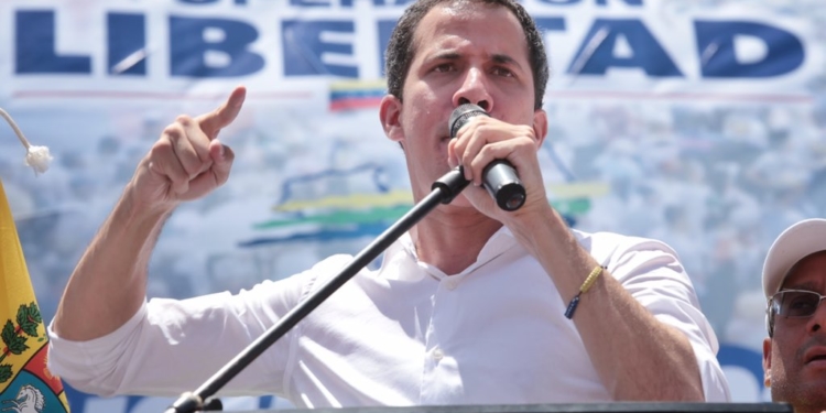 La ofensiva del régimen de Maduro es contra Guaidó / Twitter: @jguaido