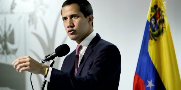 Guaidó se sigue manejando en todos los escenarios / Twitter: @jguaido