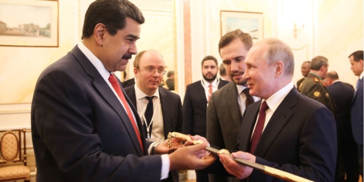 Maduro le dijo a Putin que tiene un plan para la economía / Foto: Prensa Presidencial