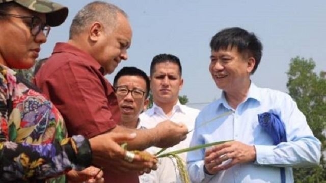 Cabello quiere seguir el ejemplo de Vietnam / Foto: PSUV