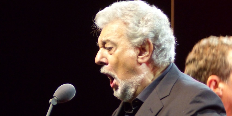 Plácido Domingo dio un paso a un lado para limpiar su nombre / Foto: WC