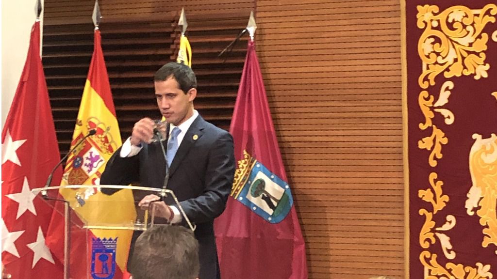 Guaidó recuerda que Sánchez fue el primer presidente de Europa en reconocerle / Foto: ALN