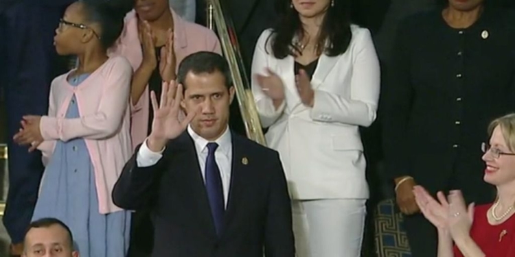 Republicanos y demócratas están con Guaidó / Foto: Captura CNN