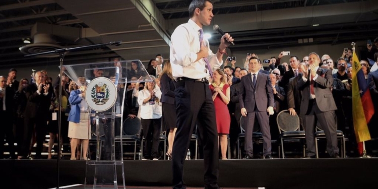 Si Guaidó consigue el TPS se anotará un pleno de victorias en Washington / Foto: CCN