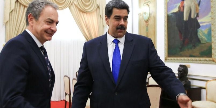 La visita de Zapatero a Maduro se produce en un momento inoportuno / Foto: Prensa Maduro