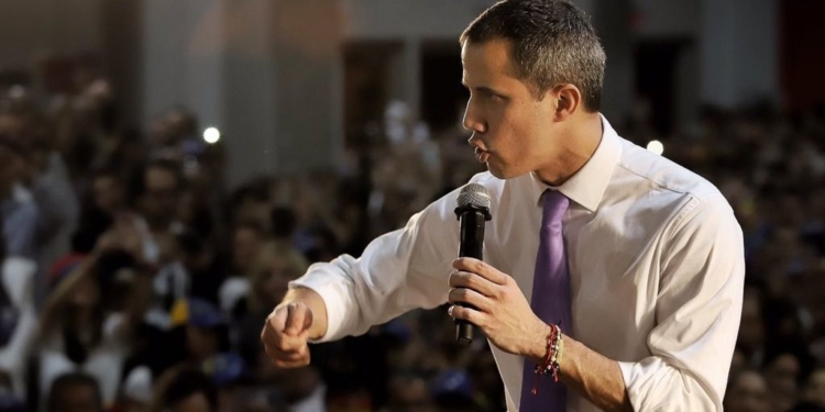 ¿Será detenido Juan Guaidó? / Foto: CCN