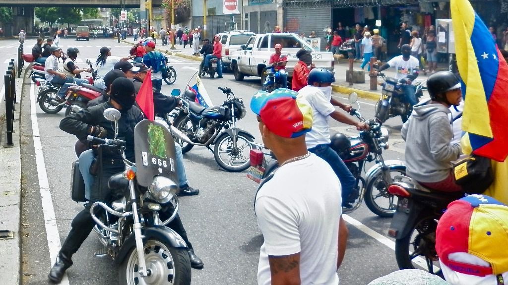 Con Maduro los colectivos están más alineados con el régimen / Foto: WC