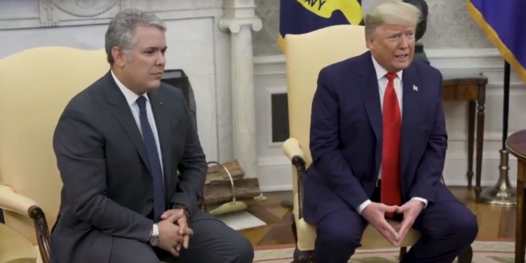 Duque habla de la importancia de incrementar la presión / Foto: Casa Blanca