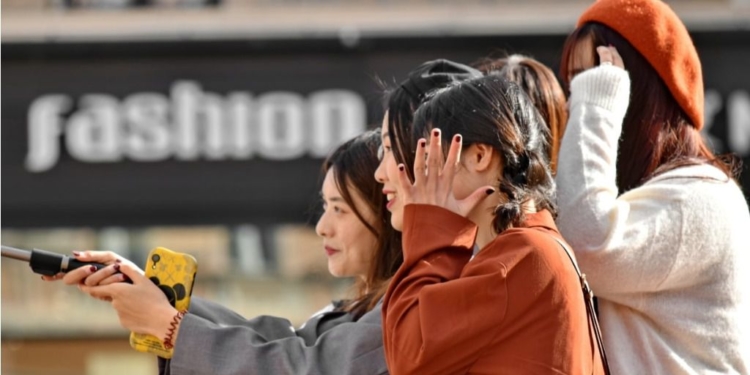 Los turistas chinos han aumentado el gasto en España / Foto: Pixnio