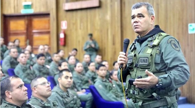 ¿Hasta cuándo la Fuerza Armada apoyará a Maduro? / Foto: FANB