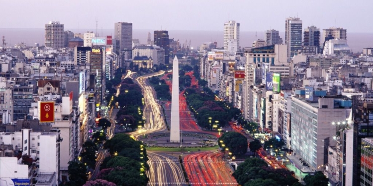 La construcción es un negocio muy debilitado en Argentina por la crisis / Foto: WC