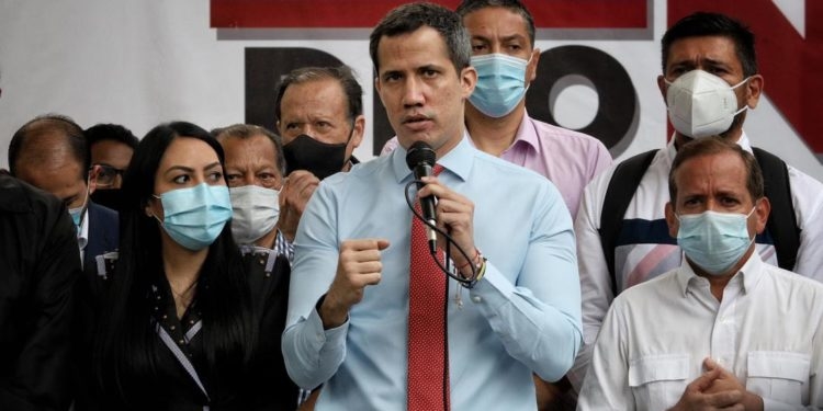 Guaidó ratificó que pese a los riesgos, luego del 5 de enero seguirá en Caracas / Foto: CCN