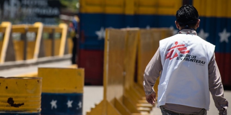 Médicos sin Fronteras tuvo que retirar sus acciones en un hospital de Petare / Foto: MSF