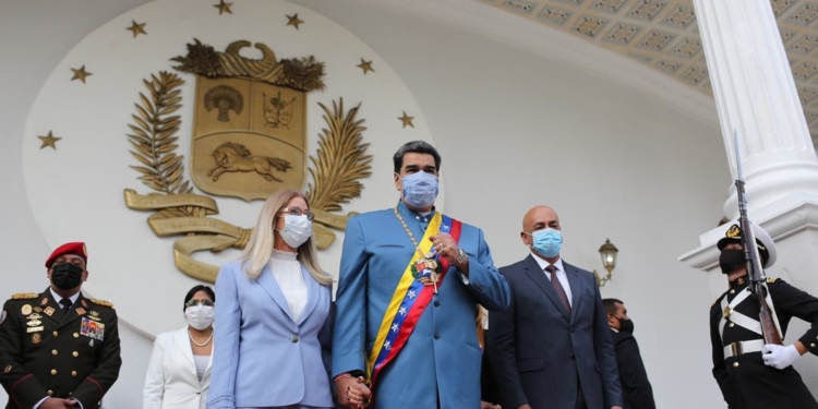 Maduro se olvida del fracasado modelo chavista en el discurso ante la Asamblea Nacional / Foto: PrensaVE