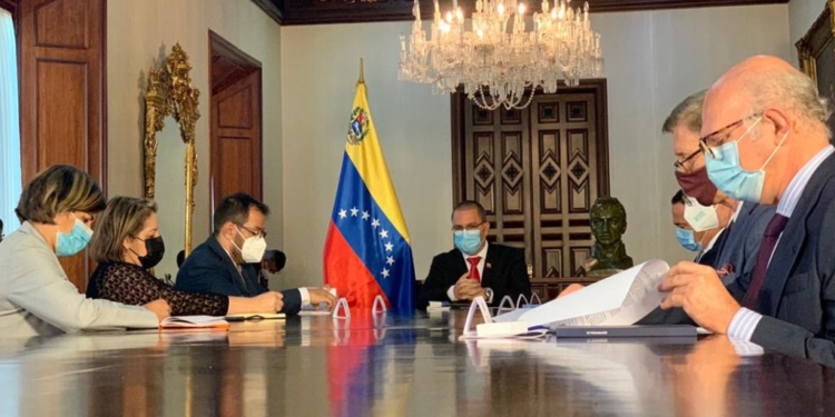 La UE dice que la expulsión de su embajadora aísla más a Venezuela / Foto: Cancillería Venezuela