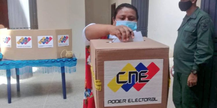 Las irregularidades del proceso electoral de Venezuela en claves