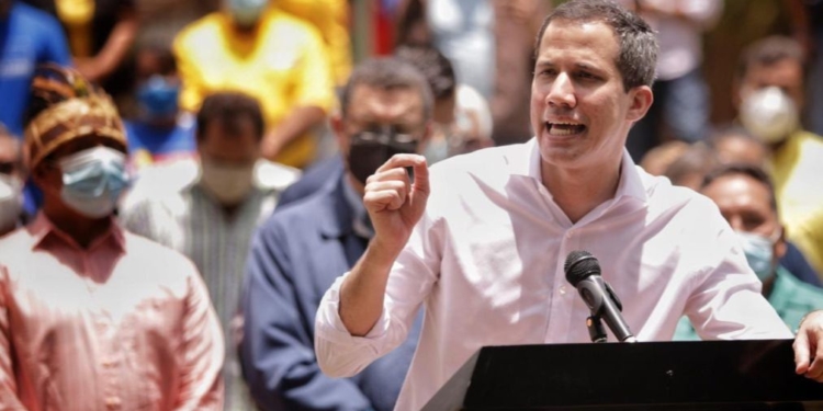 Guaidó y los suyos quieren elecciones justas y verificables / Foto: AN2015