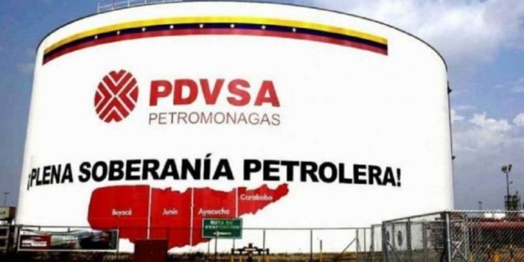 PDVSA necesita más de 70.000 millones de dólares / Foto: WC