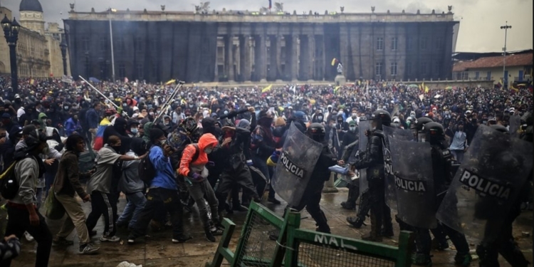 La protesta ha ido escalando hasta llegar a niveles muy violentos / Foto: WC