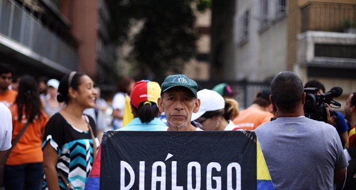 "Tenemos que reconciliarnos": El padre Ugalde llama a reactivar el diálogo político en Venezuela