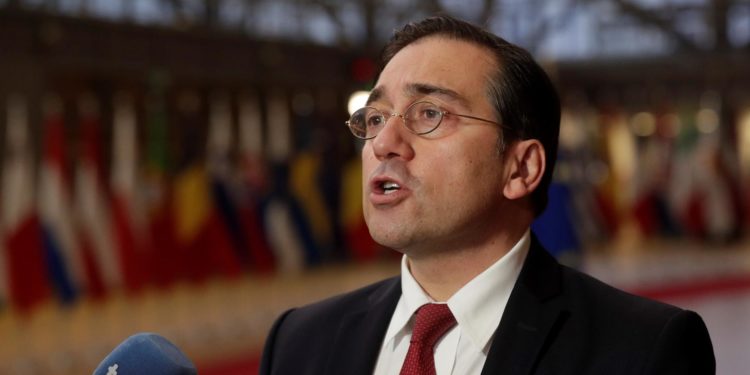 Albares: la UE debe hacer "el mayor esfuerzo" por el diálogo en Venezuela