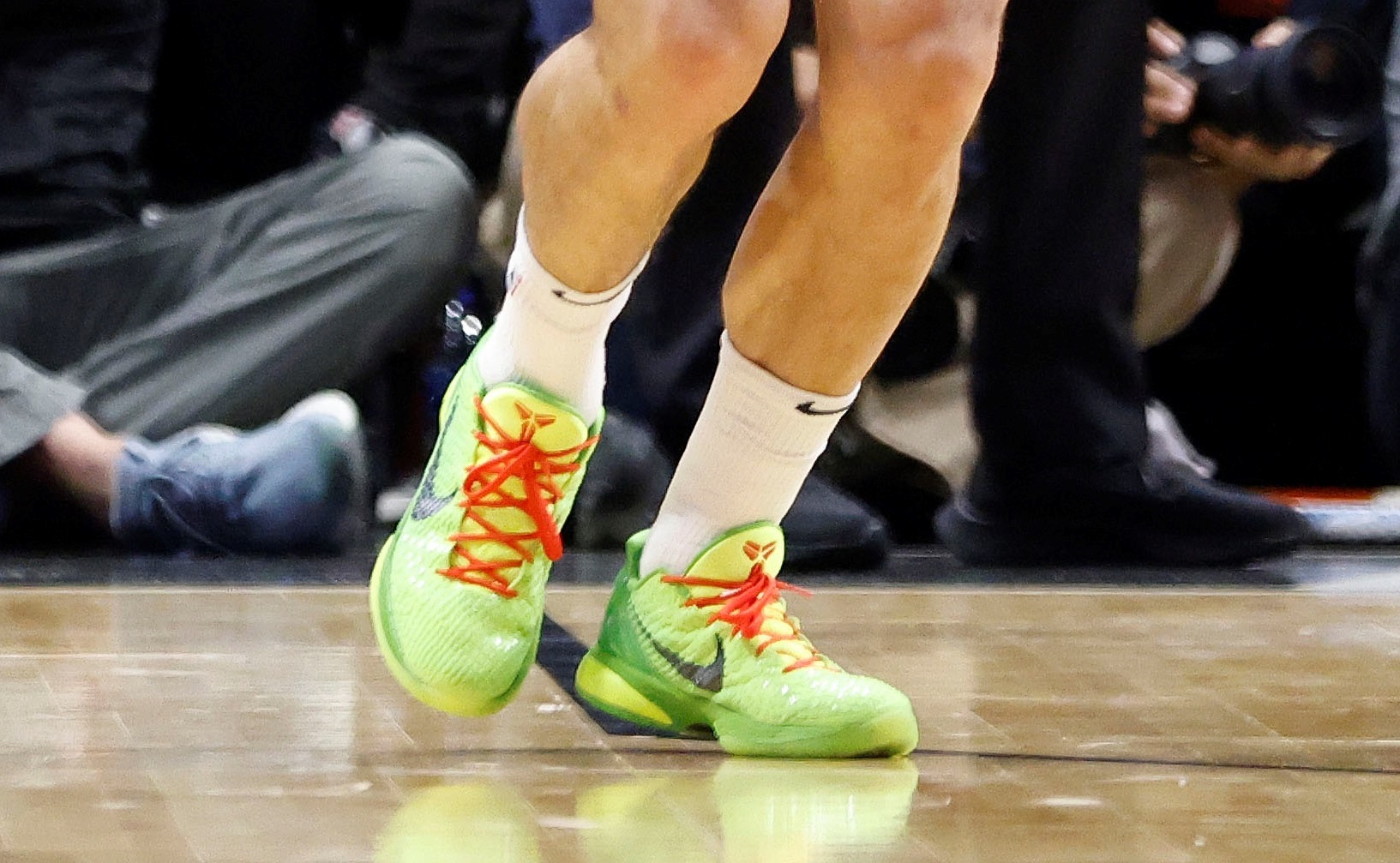 Las zapatillas de Kobe, el costoso commodity que cada día más jugadores de la NBA buscan tener 
