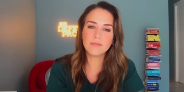 "Estaba lidiando con la nostalgia": Érika De La Vega habla sobre cómo superó la depresión (+video)