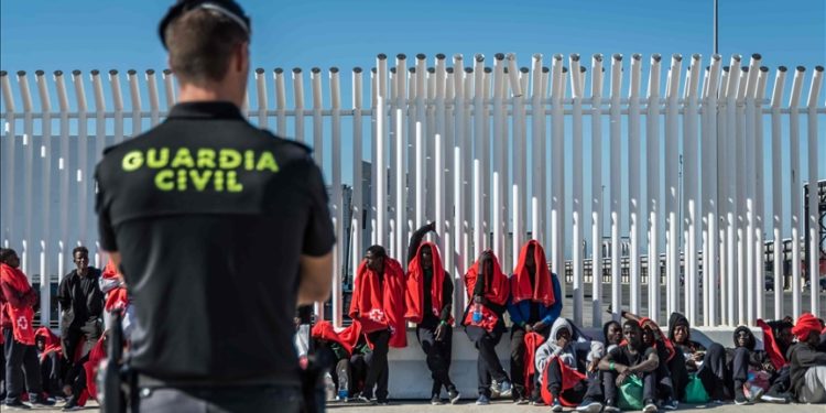 Más de 2.000 migrantes murieron en 2021 al tratar de alcanzar las costas españolas