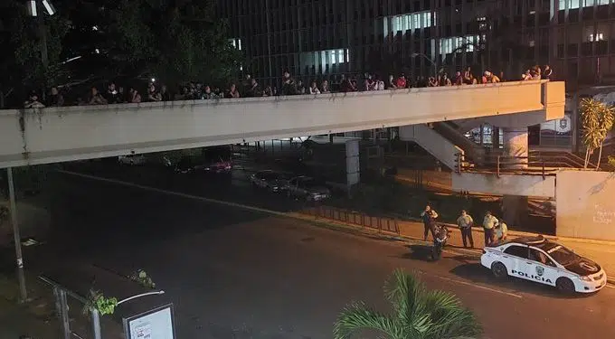 La imagen: La pasarela del CCCT se llenó par escuchar el concierto de Servando y Florentino