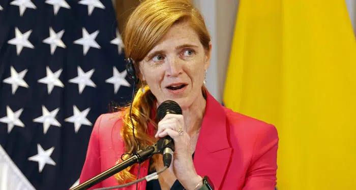 BOG400. BOGOTÁ (COLOMBIA), 08/08/2022.- La administradora de la Agencia de Estados Unidos para el Desarrollo Internacional (Usaid), Samantha Power, habla durante una rueda de prensa en Bogotá (Colombia). Power, aseguró que si bien Estados Unidos y Colombia tienen "diferencias entendibles", continúan las conversaciones y diálogos que arrancaron con el equipo de transición y continuarán con el Gobierno. "En la mañana tuvimos el privilegio de reunirnos con el presidente, Gustavo Petro, a quien expresamos el deseo de (Joe) Biden de seguir trabajando" en las relaciones entre ambos países, aseguró Power en una rueda de prensa de la delegación estadounidense que se desplazó hasta Colombia con motivo de la investidura celebrada el domingo. EFE/ Mauricio Dueñas Castañeda