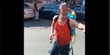 El ingenio de un hombre en Barinas para soportar la ola de calor (+video)