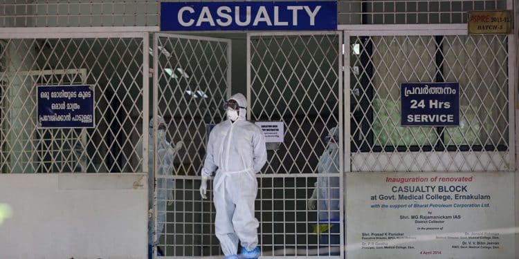 A Medical personnel wearing protective clothing comes out of a quarantined hospital in Kochi, Kerala, India during a Nipah outbreak on 6 August 2019. EFE-EPA FILE/Prakash Elamakkara
