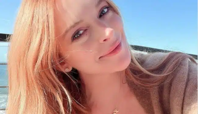 Instagram @lindsaylohan