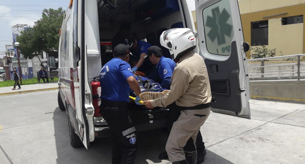 Sexagenario resultó herido al caer desde el tercer piso de un edificio en Zulia