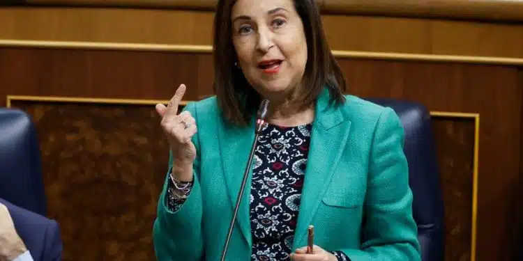 MADRID, 20/12/2023.- La ministra de Defensa, Margarita Robles, interviene durante la sesión de Control al Ejecutivo que celebra el Congreso este miércoles. EFE/Juan Carlos Hidalgo