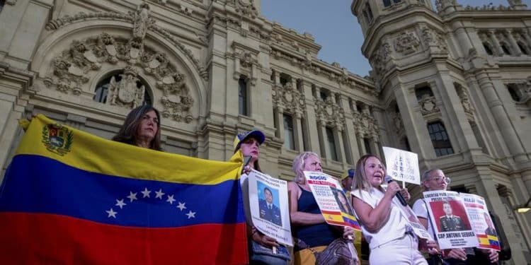 venezolanos en España