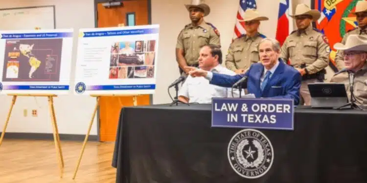 Foto / Cortesía Oficina Gobernador de Texas