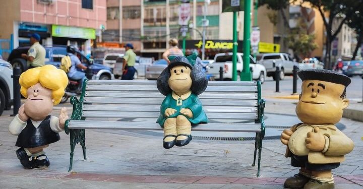 El alcalde de Baruta inaugura la escultura de Susanita en Bello Monte