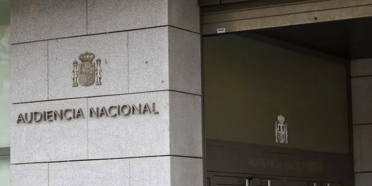 españoles