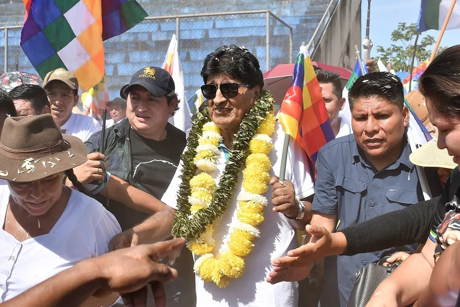 Seguidores de Evo Morales pausan sus protestas para exigir la renuncia de Rodrigo Paz